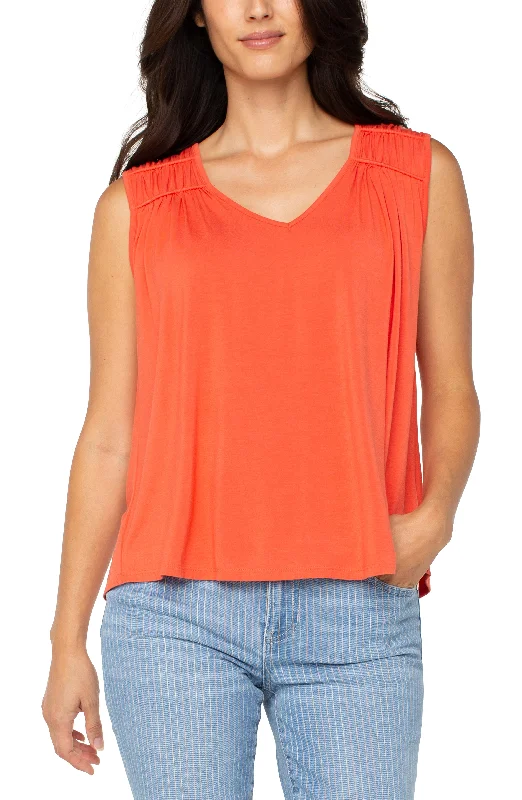 SLEEVELESS SHIRRED DETAIL KNIT TOP Ribbed Knit Shirt