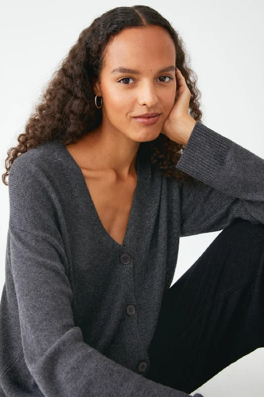 Classic Knit Cardigan Elegant Classic Vintage