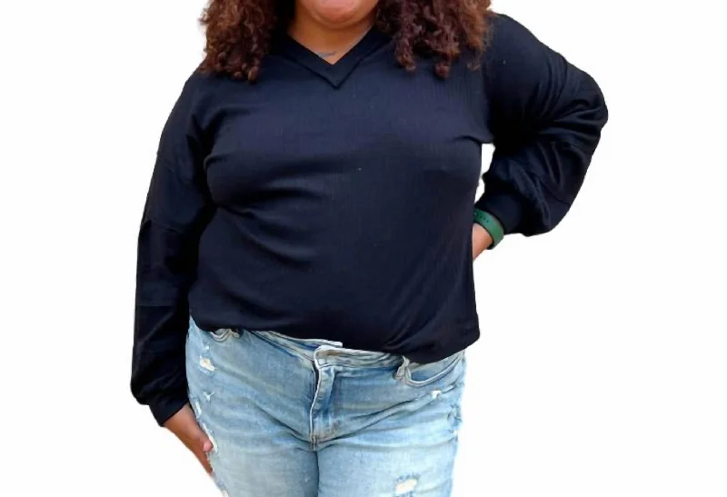 Gianna Textured Solid V-Neck Comfy Knit Top In Navy Casual Knit Blouse