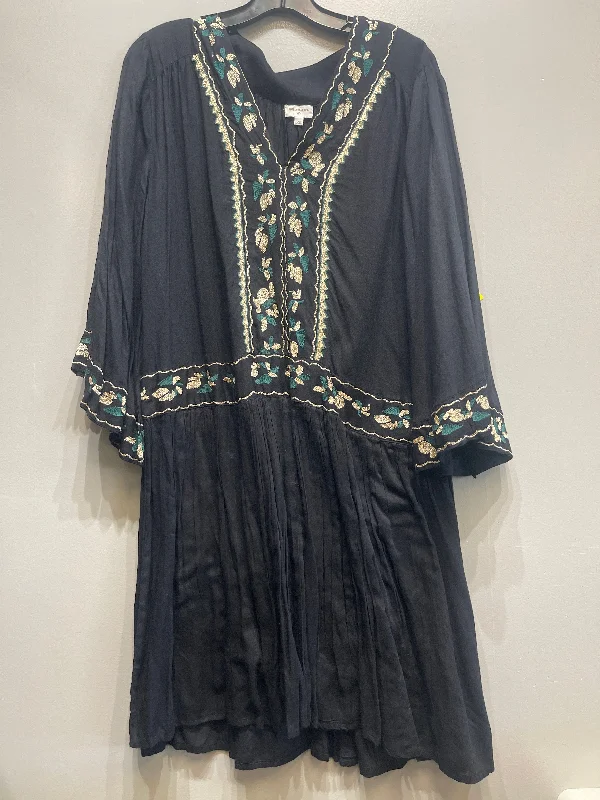 Dress Short Long Sleeve By World Market  Size: L