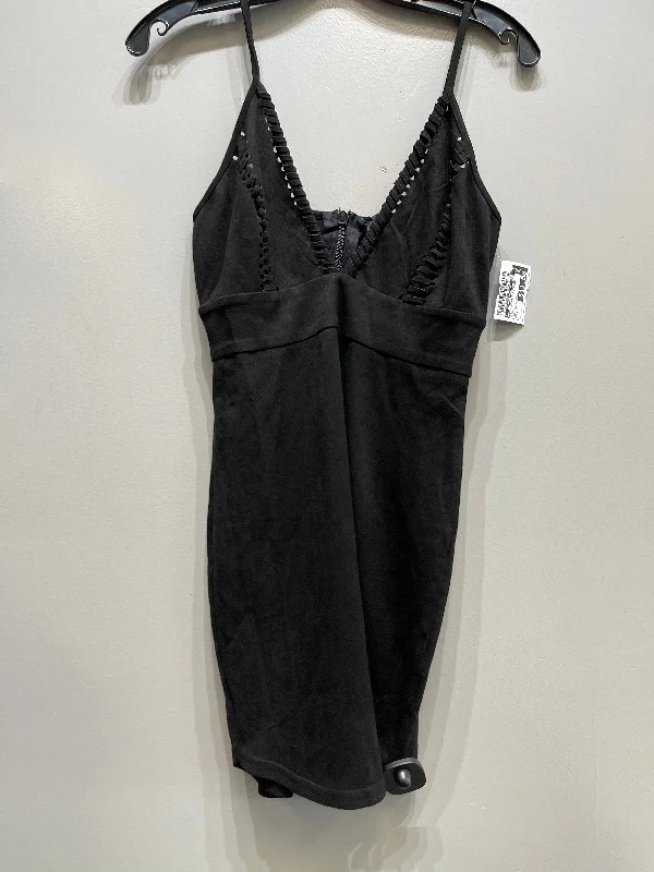 Dress Short Sleeveless By Clothes Mentor  Size: M