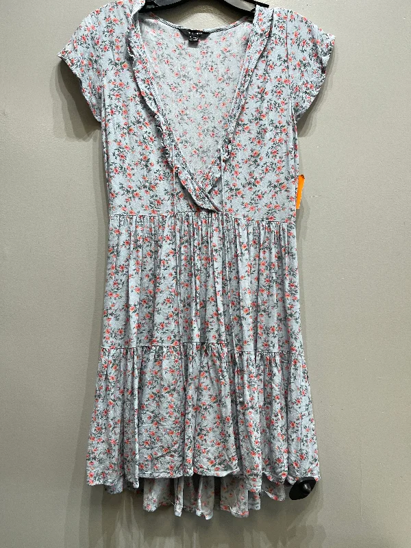 Dress Casual Short By Clothes Mentor  Size: Xs