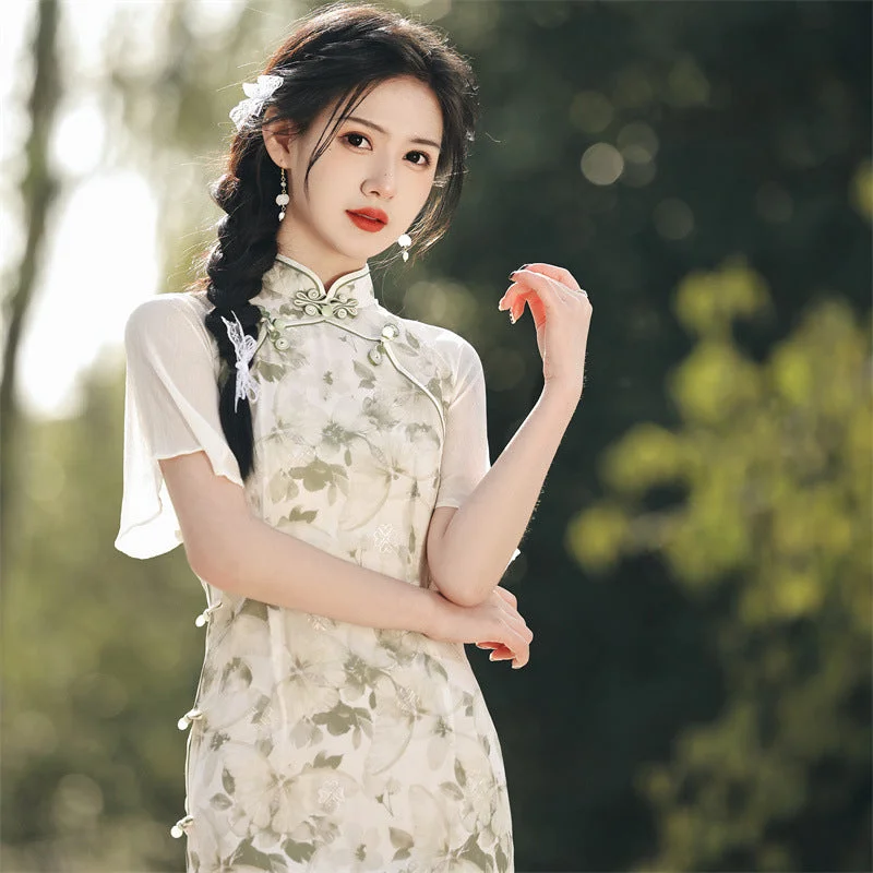 Double-Layered Chiffon Dress with Flying Sleeves and Cheongsam Details Square Neckline Feminine