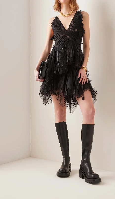 APPLIQUÉD TULLE MINI DRESS IN BLACK Tunics Chic fashionable