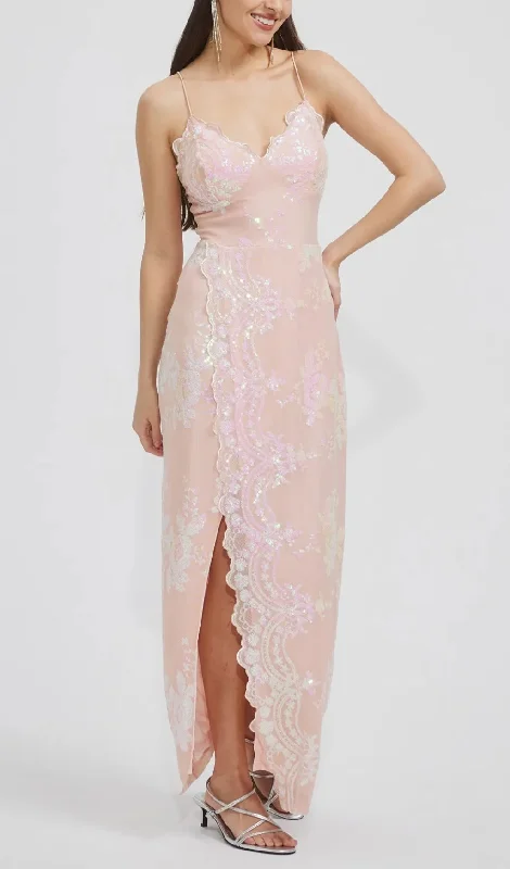 SLIT BODYCON DRESS IN PINK Turtleneck Neckline Stylish