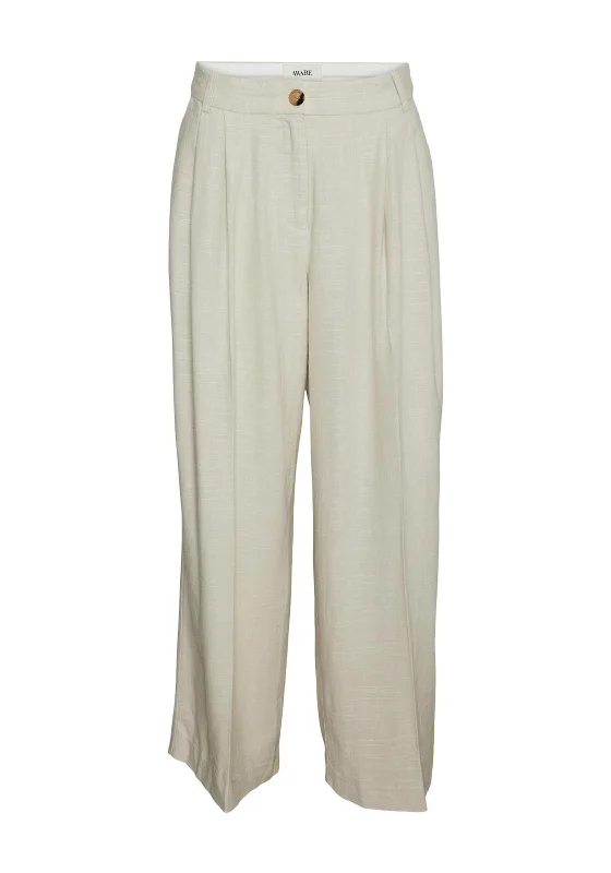 Vero Moda Jolie High Wasit Trousers, French Oak Trousers chic fashionable